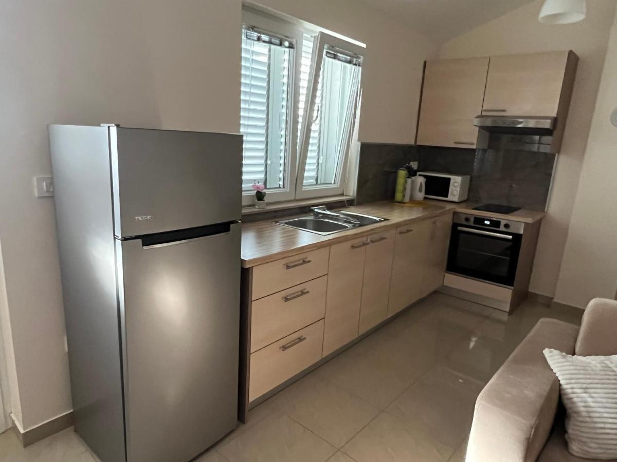 Apartmani Nina I Niko 우글랸 객실 사진